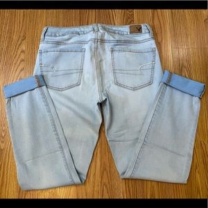 American eagle light wash jegging